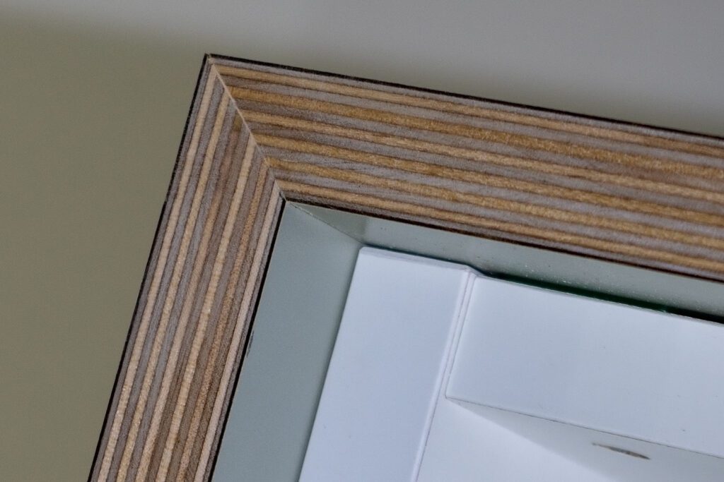 mitred-corner-joint